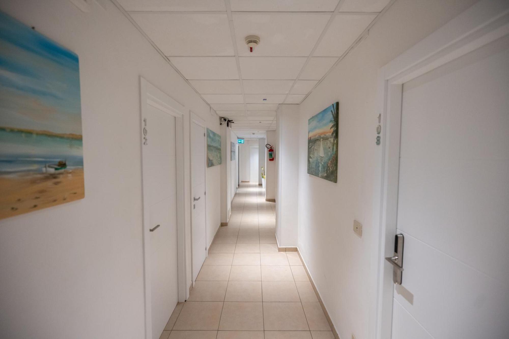Hotel Petite Fleur Alba Adriatica Ngoại thất bức ảnh